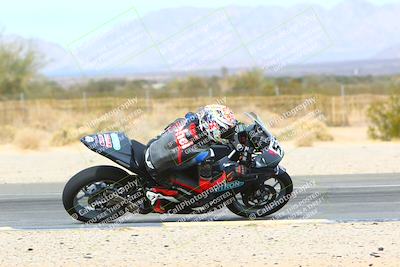 media/Feb-27-2022-CVMA (Sun) [[a3977b6969]]/Race 6 500 Supersport-350 Supersport (Holeshot)/